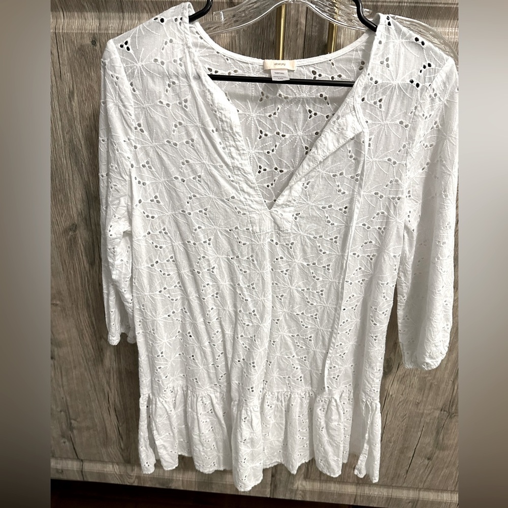 Mint! Eberjey Tessa white eyelet ruffle coverup beach dress Large